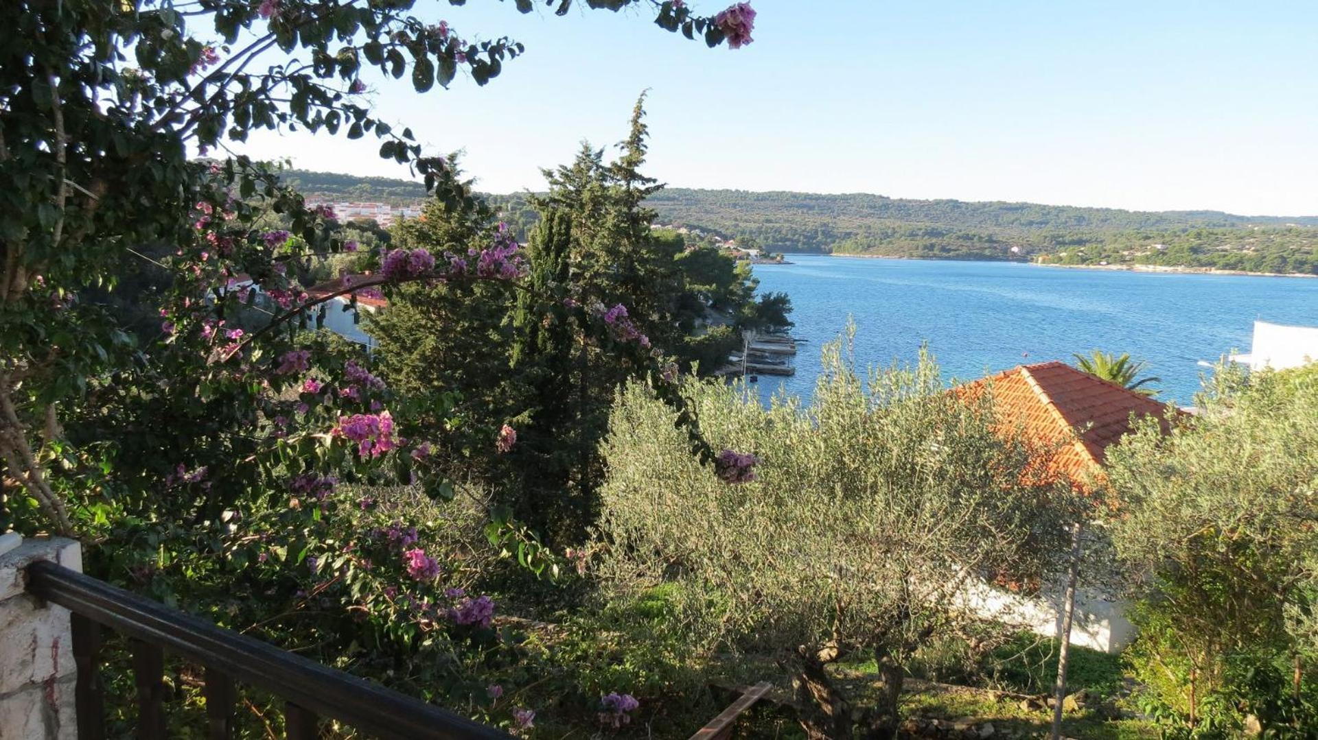 Apartments Janja - Terrace Sea View Necujam Luaran gambar